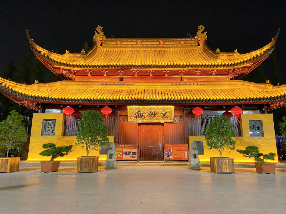 苏州新名片“姑苏八点半” 夜色下的潮玩与烟火气
